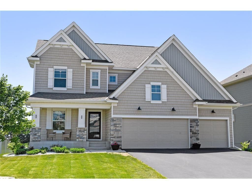 1721 Pebblestone Road, Carver, MN 55315