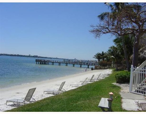 5600 N Flagler 707, West Palm Beach, FL 33407