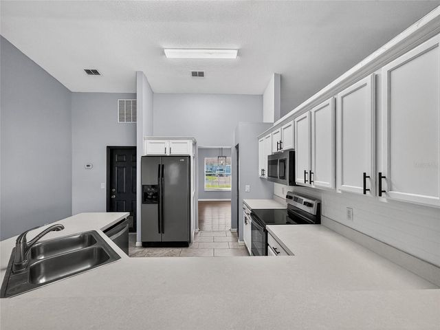 334 COCOA COURT, Kissimmee, FL 34758