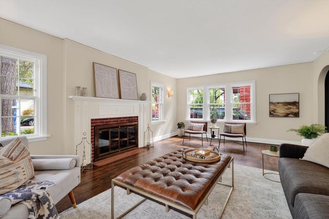 1913 Regent Street, Madison, WI 53726