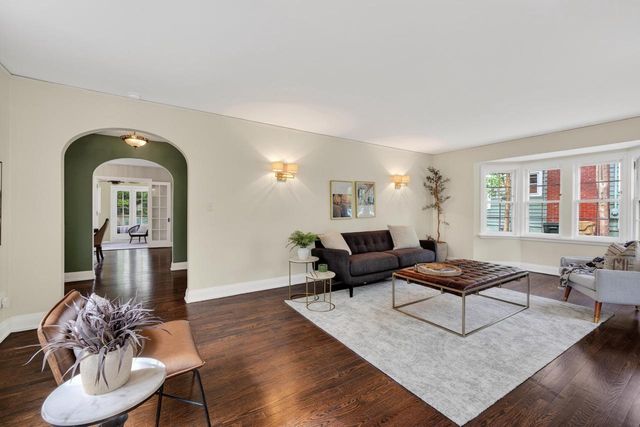 1913 Regent Street, Madison, WI 53726