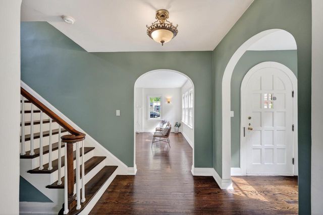 1913 Regent Street, Madison, WI 53726