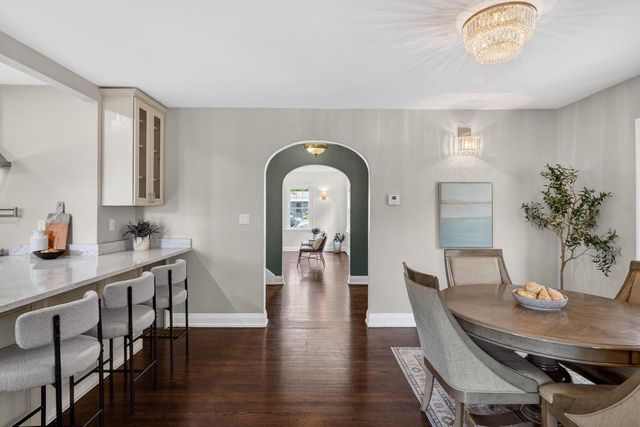 1913 Regent Street, Madison, WI 53726