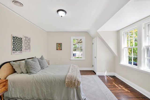 1913 Regent Street, Madison, WI 53726