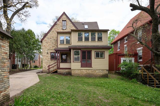 1913 Regent Street, Madison, WI 53726