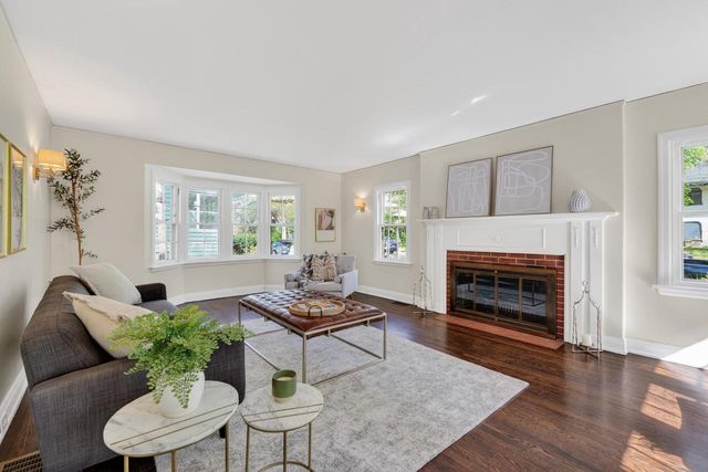 1913 Regent Street, Madison, WI 53726