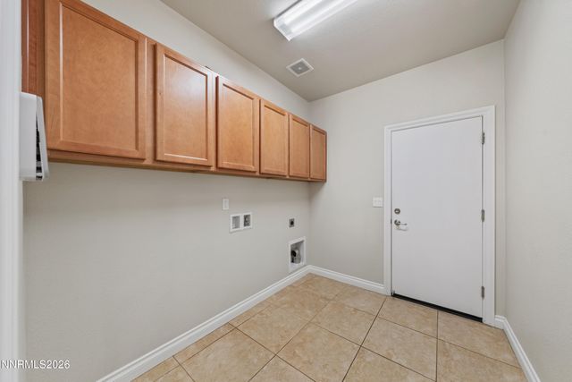 18212 Polar Bear Court, Reno, NV 89508
