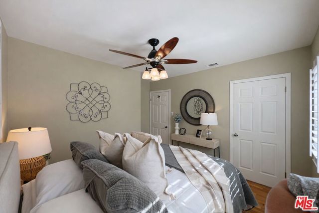 3012 Knoxville Avenue, Long Beach, CA 90808