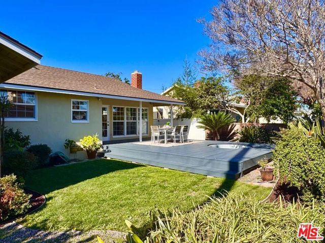 3012 Knoxville Avenue, Long Beach, CA 90808