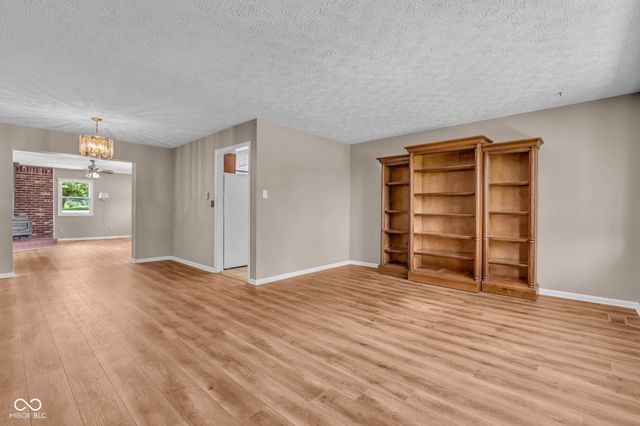 3507 S County Road 200 W, Greencastle, IN 46135