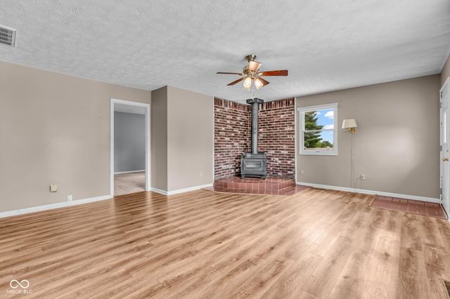 3507 S County Road 200 W, Greencastle, IN 46135