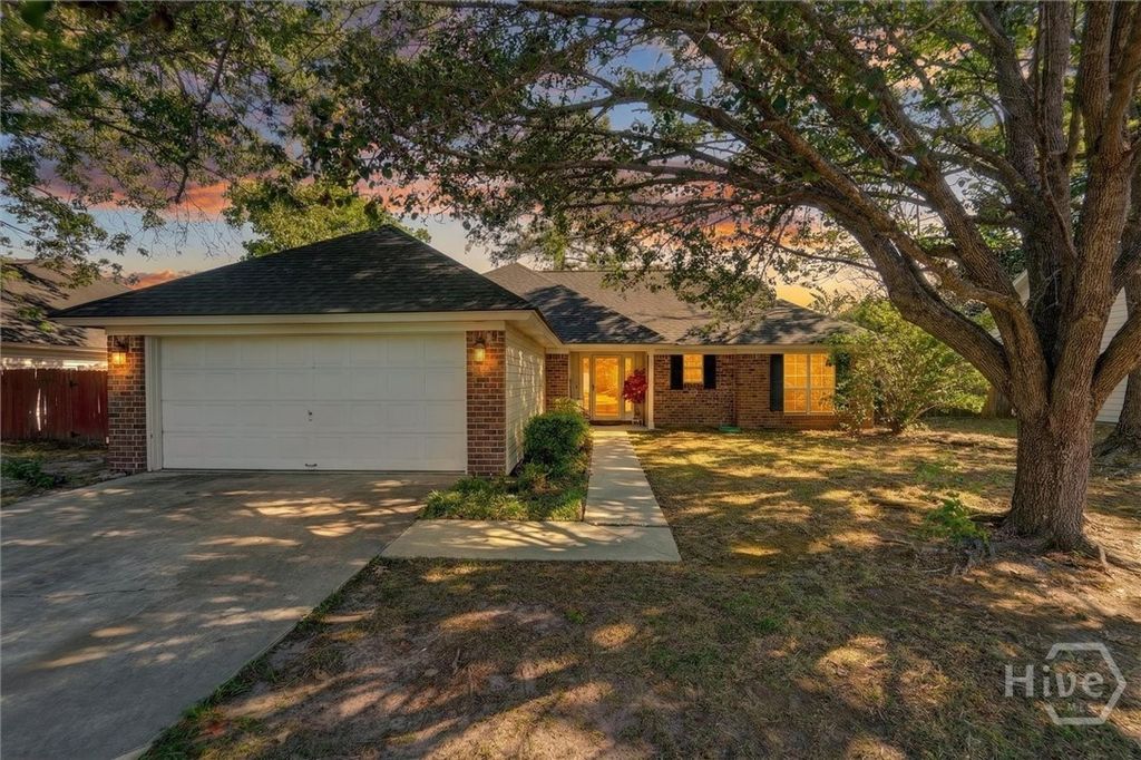 Image 1 of property listing at 126 Teal Lake Drive, Richmond Hill, GA 31324