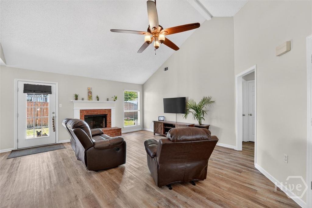 Image 5 of property listing at 126 Teal Lake Drive, Richmond Hill, GA 31324