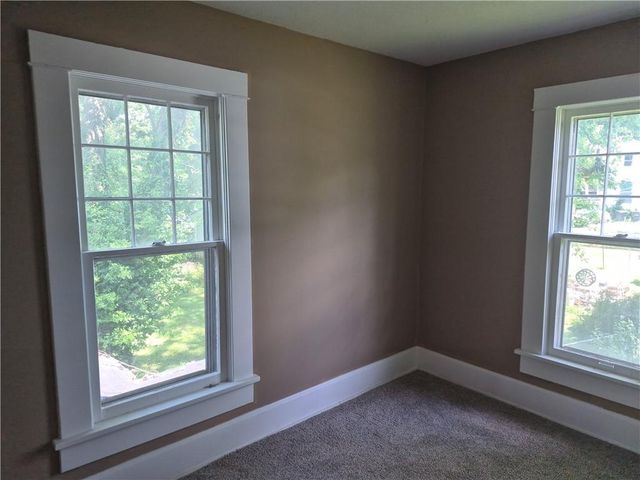 509 S Shaw Street, Richmond, MO 64085
