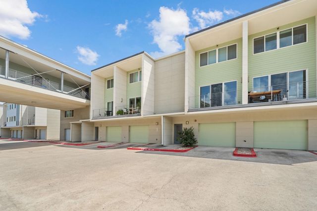 604 N Bluff DR 214, Austin, TX 78745