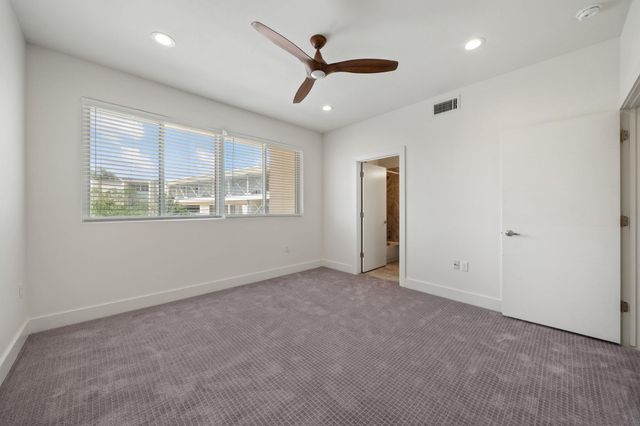 604 N Bluff DR 214, Austin, TX 78745