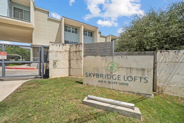 604 N Bluff DR 214, Austin, TX 78745