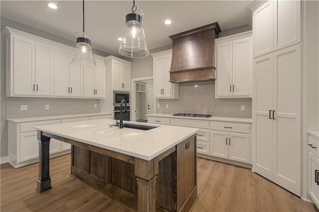 16830 NW 124 Street, Platte City, MO 64079