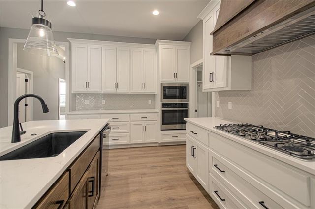 16830 NW 124 Street, Platte City, MO 64079