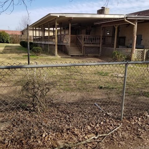 1632 Edgewood St, Malvern, AR 72104