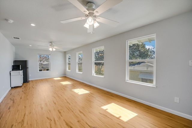1500 Villa nova DR, Austin, TX 78757