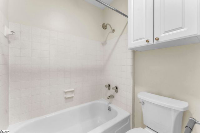 925 Cleveland Street # 240, Greenville, SC 29601