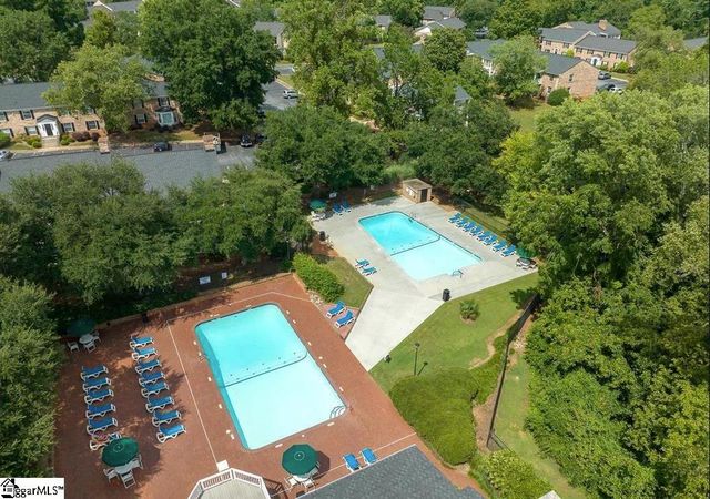 925 Cleveland Street # 240, Greenville, SC 29601