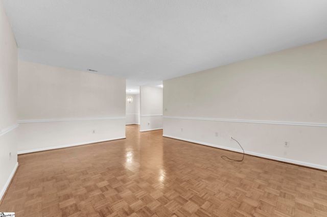 925 Cleveland Street # 240, Greenville, SC 29601