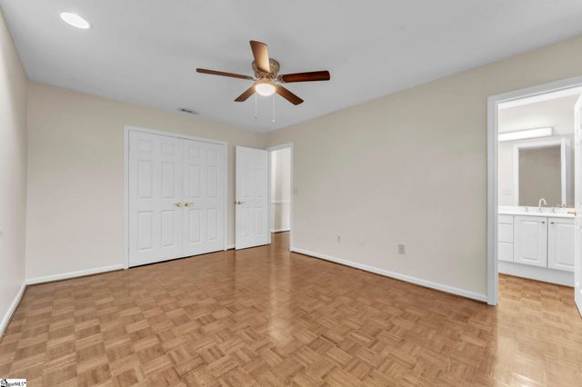 925 Cleveland Street # 240, Greenville, SC 29601