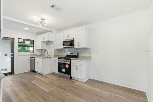 1326 13TH AVENUE S, St Petersburg, FL 33705