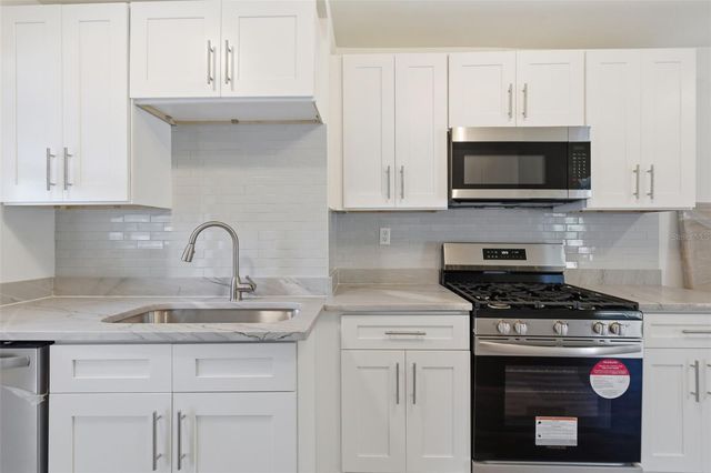 1326 13TH AVENUE S, St Petersburg, FL 33705