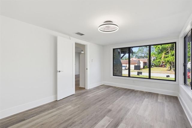 1326 13TH AVENUE S, St Petersburg, FL 33705