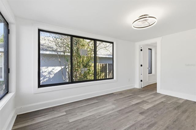 1326 13TH AVENUE S, St Petersburg, FL 33705