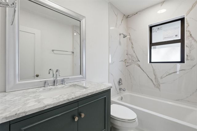 1326 13TH AVENUE S, St Petersburg, FL 33705