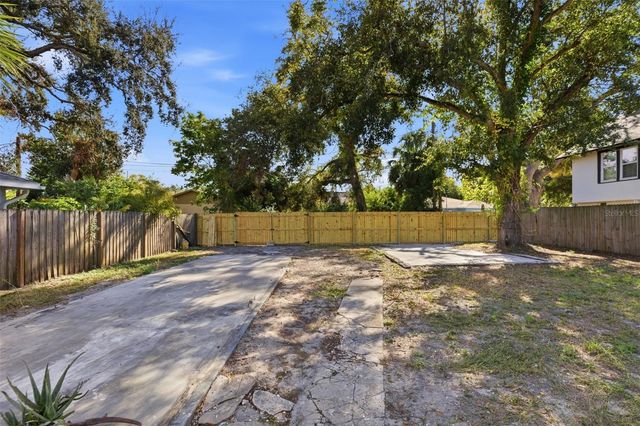 1326 13TH AVENUE S, St Petersburg, FL 33705