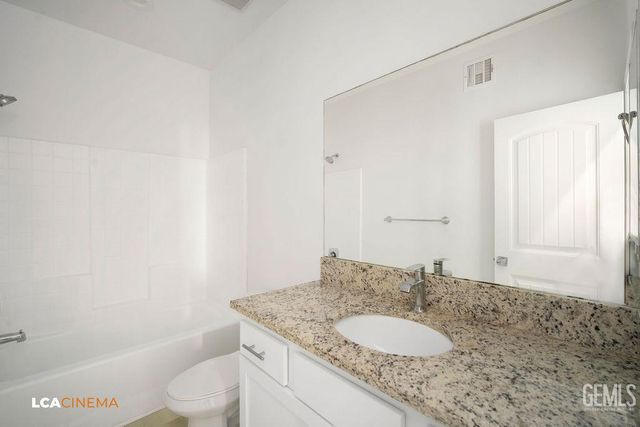 8321 Kowa Street, Bakersfield, CA 93314