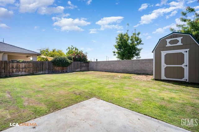 8321 Kowa Street, Bakersfield, CA 93314
