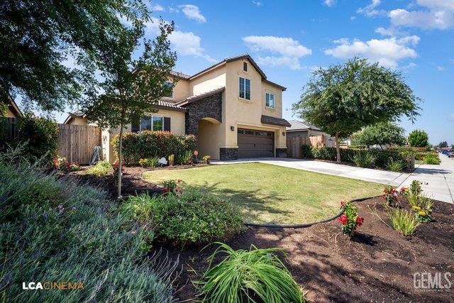 8321 Kowa Street, Bakersfield, CA 93314