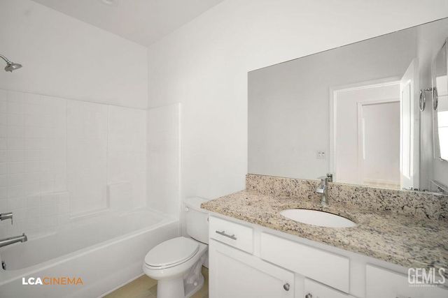 8321 Kowa Street, Bakersfield, CA 93314