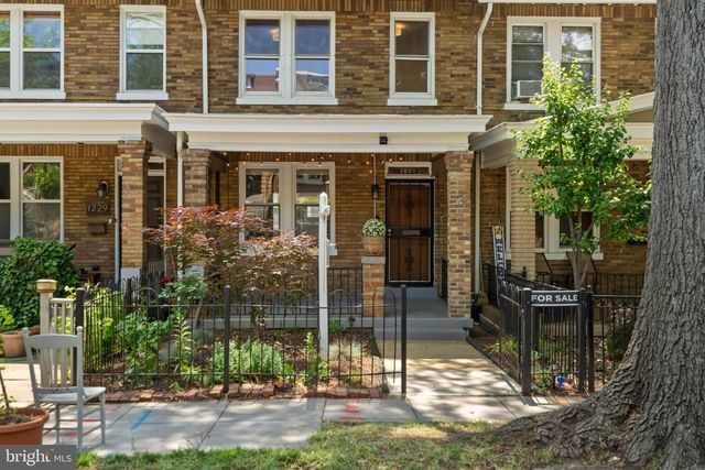1227 OWEN PL NE, Washington, DC 20002