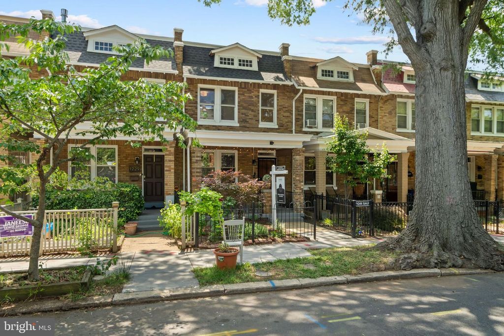 1227 OWEN PL NE, Washington, DC 20002