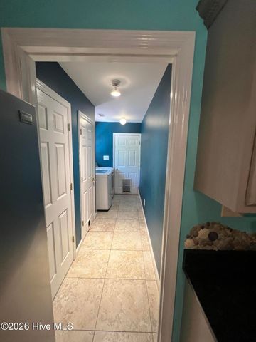 106 Marcil Lane, Hampstead, NC 28443