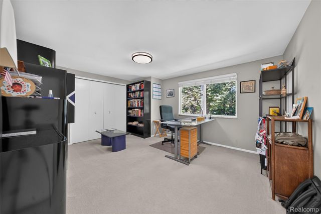28256 Harwich Drive, Farmington Hills, MI 48334