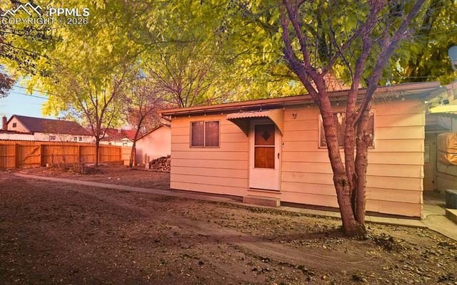 1513 E 4th Street, Pueblo, CO 81001