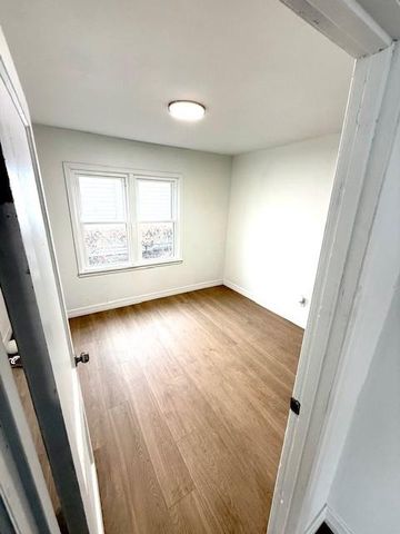 1419 S genessee Street, Oklahoma City, OK 73129