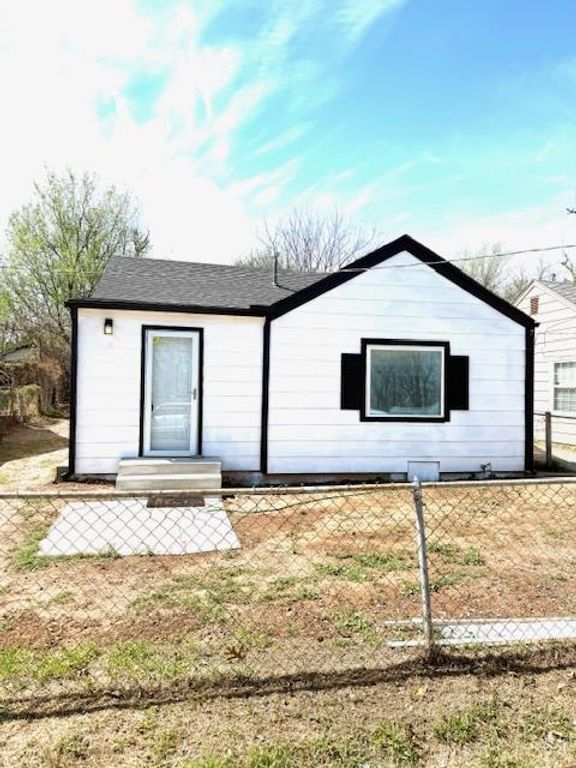 1419 S genessee Street, Oklahoma City, OK 73129