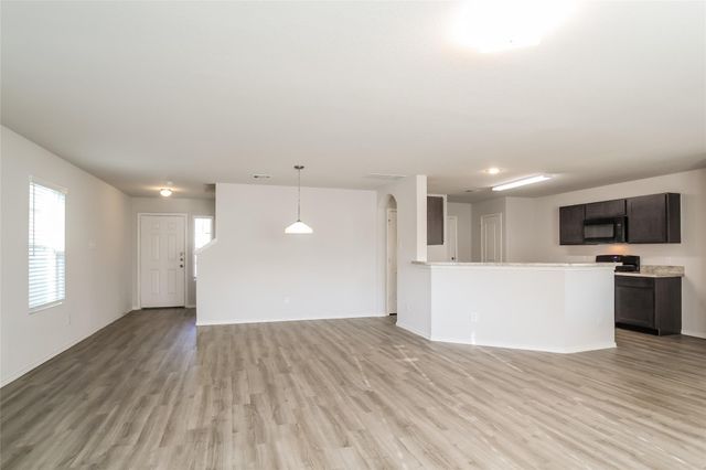 8506 Middleton Oaks Circle, Houston, TX 77028