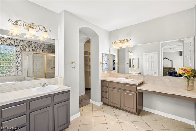 7220 Lake Farm Avenue, Las Vegas, NV 89131