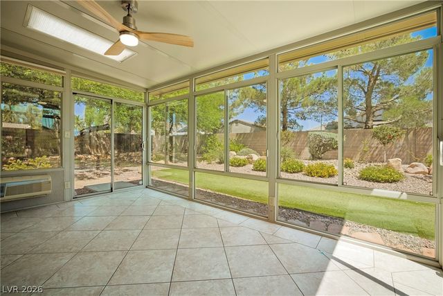 7220 Lake Farm Avenue, Las Vegas, NV 89131