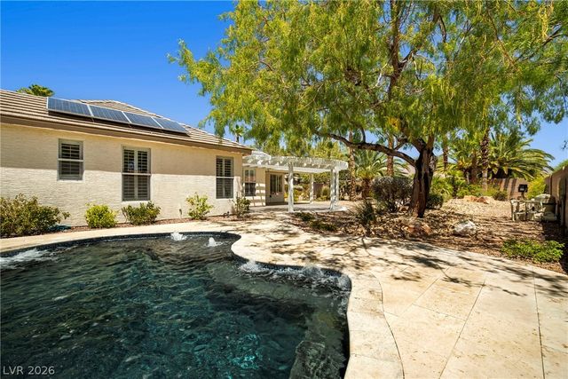 7220 Lake Farm Avenue, Las Vegas, NV 89131